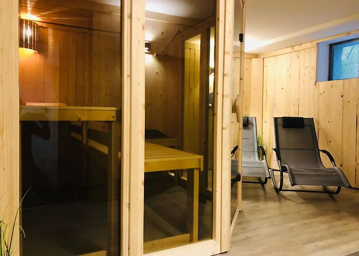 Kapitänshaus an der Warnow mit Sauna